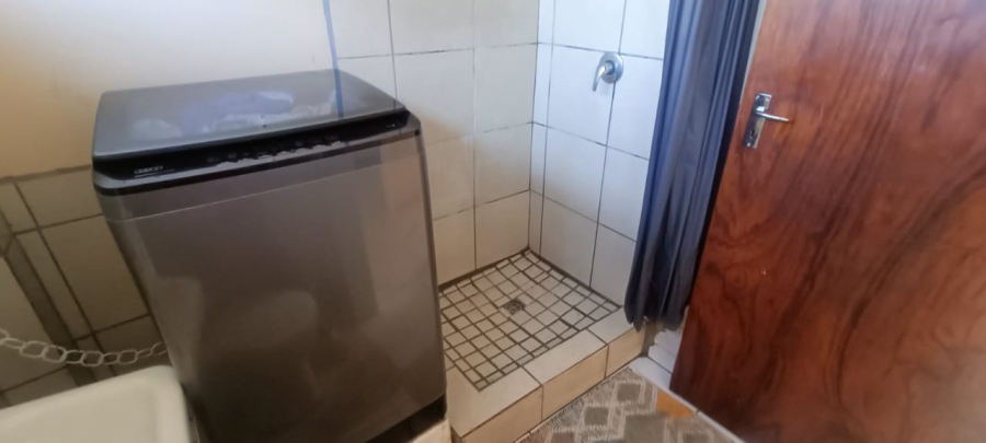 2 Bedroom Property for Sale in Sasolburg Ext 2 Free State